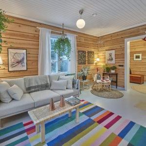 Hirsihuvila Maalahdessa - sisäkuva
